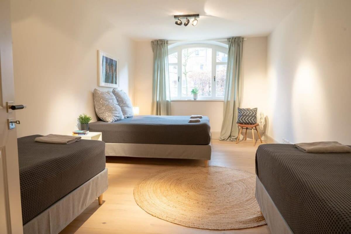 המבורג Spacious 3-Bedroom Apartment Near Eilbekpark מראה חיצוני תמונה