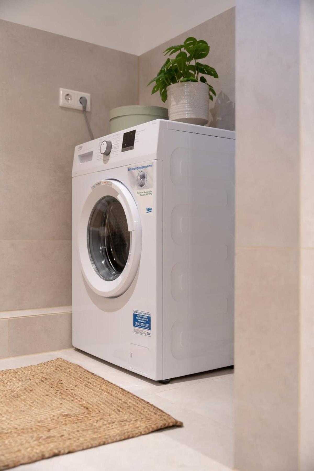 המבורג Spacious 3-Bedroom Apartment Near Eilbekpark מראה חיצוני תמונה