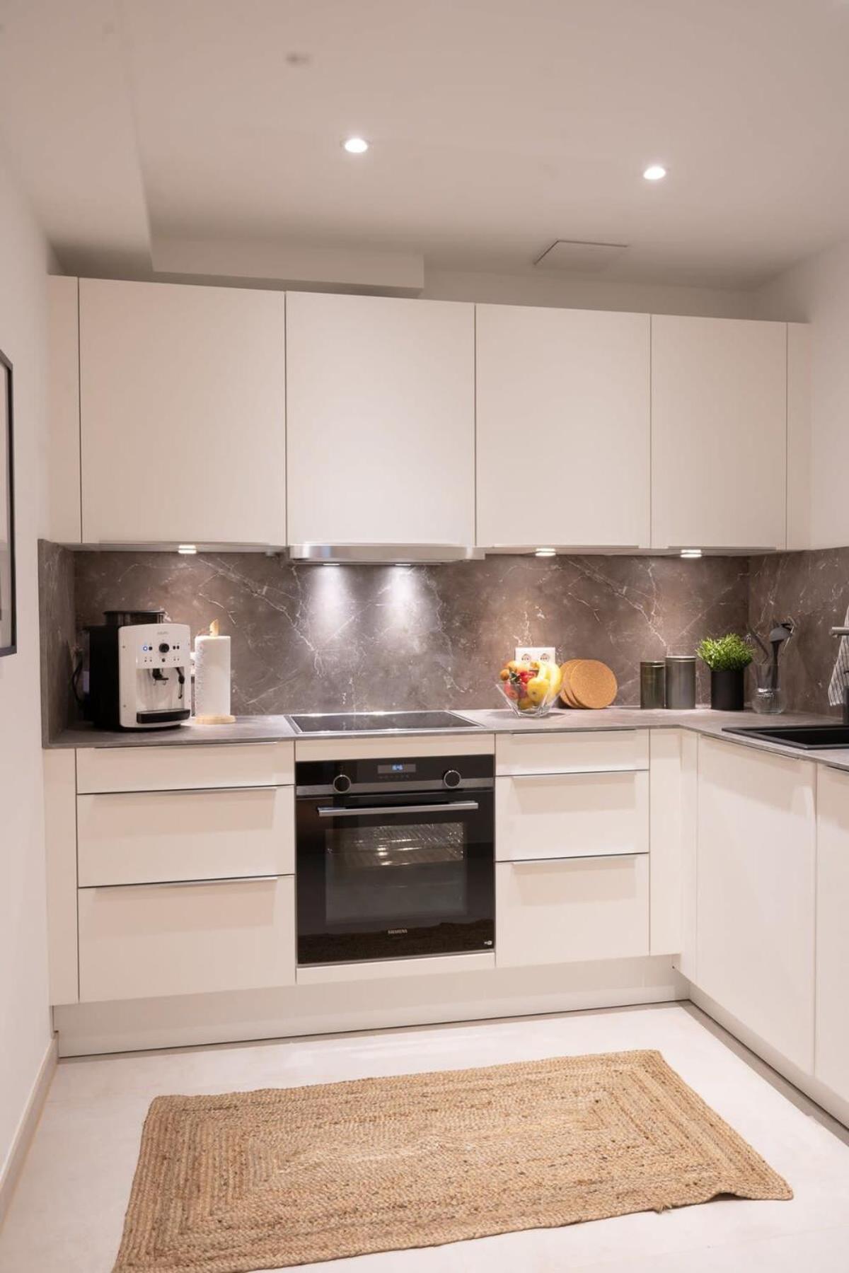 המבורג Spacious 3-Bedroom Apartment Near Eilbekpark מראה חיצוני תמונה